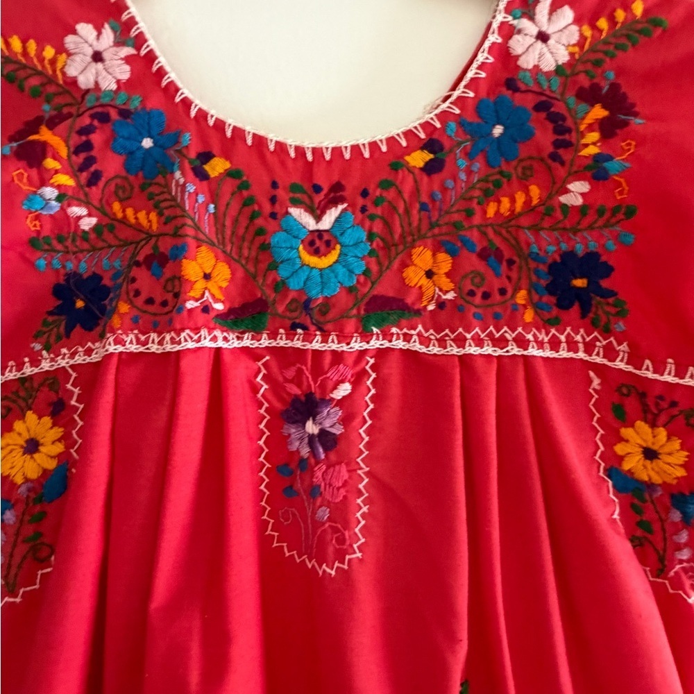 Vintage Mexican Red Embroidered Mini Dress Huipil handmade XS floral - Picture 2 of 7